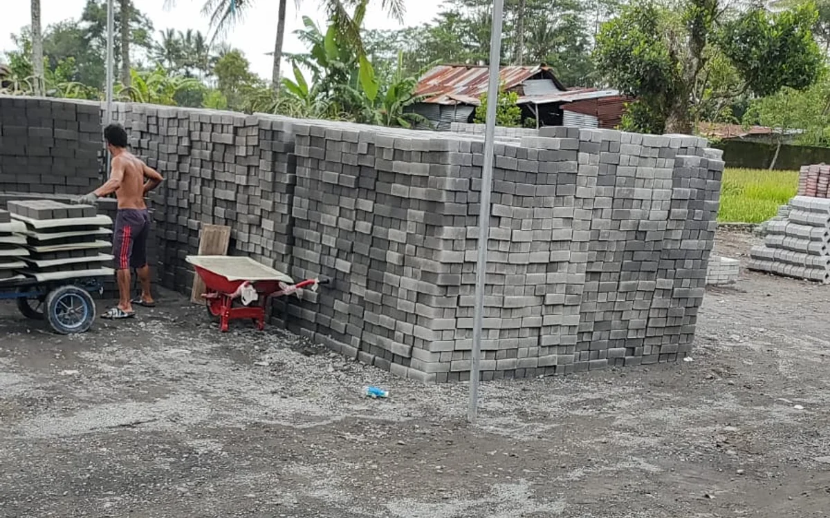 Pemanfaatan Kembali Paving Block Bekas untuk Proyek Ramah Lingkungan