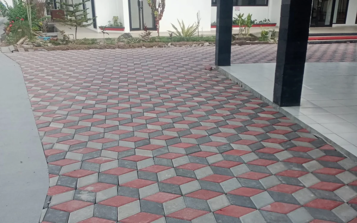 Kelebihan dan Kekurangan Paving Block Dibandingkan Aspal, Mana yang Lebih Tepat?